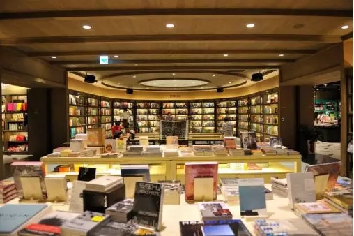 1542966398997433.jpg 640.webp (2).jpg