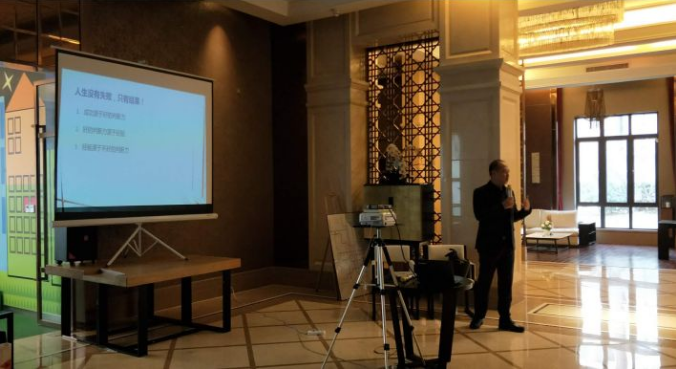 1543313591793936.png blob.png